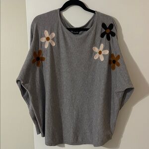 2X Aaeda Grey Sweater with Floral Accents